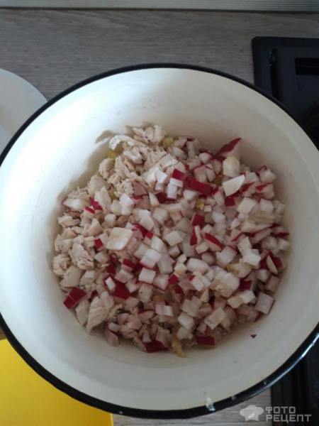 Рецепт: Окрошка на айране - Полезная и освежающая еда в летнюю жару! Рецепт: Окрошка на айране - Полезная и освежающая еда в летнюю жару!