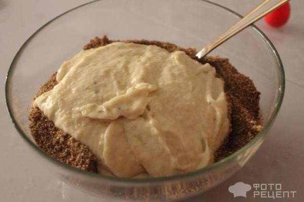 Рецепт: Шоколадный рулет без выпечки - с мандаринами внутри! Рецепт: Шоколадный рулет без выпечки - с мандаринами внутри!