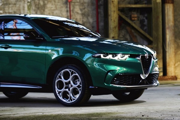 Alfa Romeo готовит четыре новые модели Alfa Romeo готовит четыре новые модели