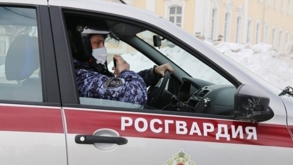 Полиция задержала подозреваемого в убийстве 15-летней давности в Петербурге Полиция задержала подозреваемого в убийстве 15-летней давности в Петербурге