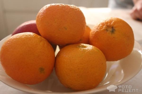 Рецепт: Шоколадный рулет без выпечки - с мандаринами внутри! Рецепт: Шоколадный рулет без выпечки - с мандаринами внутри!