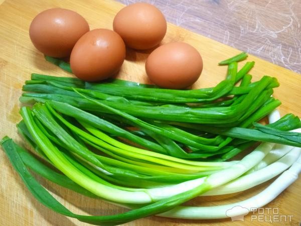 Рецепт: Ленивый пирог с яйцом и зеленым луком - и сыром Рецепт: Ленивый пирог с яйцом и зеленым луком - и сыром