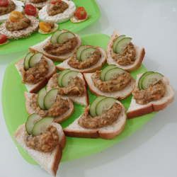 Рецепт: Вегетарианский пп-паштет из морской капусты и белой фасоли - Полезные рецепты с морской капустой. Бутерброды с паштетом из морской капусты. Рецепт: Вегетарианский пп-паштет из морской капусты и белой фасоли - Полезные рецепты с морской капустой. Бутерброды с паштетом из морской капусты.