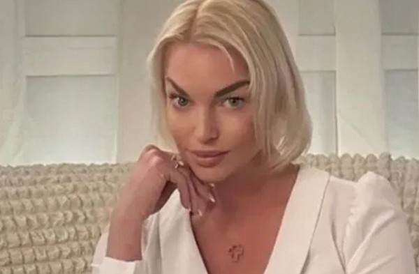 Анастасия Волочкова отреагировала на последнее заявление Аланы Мамаевой Анастасия Волочкова отреагировала на последнее заявление Аланы Мамаевой