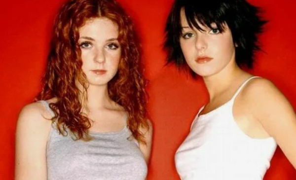 Группа "t.A.T.u" отказалась от развязного поведения на сцене Группа "t.A.T.u" отказалась от развязного поведения на сцене