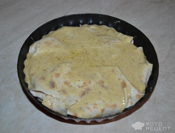 Рецепт: Пирог из лаваша с творогом - С зеленым луком, сметаной и пряностями Рецепт: Пирог из лаваша с творогом - С зеленым луком, сметаной и пряностями