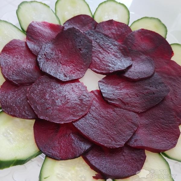 Рецепт: Закуска из печеной свеклы с сыром из ряженки и кедровыми орехами - Вкусная и полезная ПП-закуска всего из трех ингредиентов. Рецепт: Закуска из печеной свеклы с сыром из ряженки и кедровыми орехами - Вкусная и полезная ПП-закуска всего из трех ингредиентов.