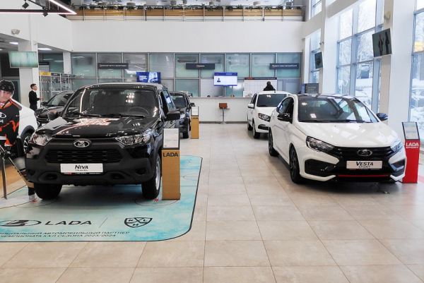 Авторынок России в июне: падение более чем на четверть Авторынок России в июне: падение более чем на четверть