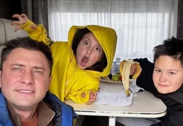 Дети Агаты Муцениеце и Павла Прилучного наладили общение Дети Агаты Муцениеце и Павла Прилучного наладили общение