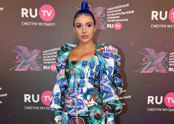Миа Бойка приняла решение держать язык за зубами Миа Бойка приняла решение держать язык за зубами