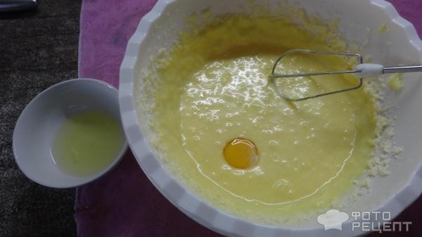 Рецепт: Кекс с начинкой из клюквенного желе - Простые и очень вкусные. Рецепт: Кекс с начинкой из клюквенного желе - Простые и очень вкусные.