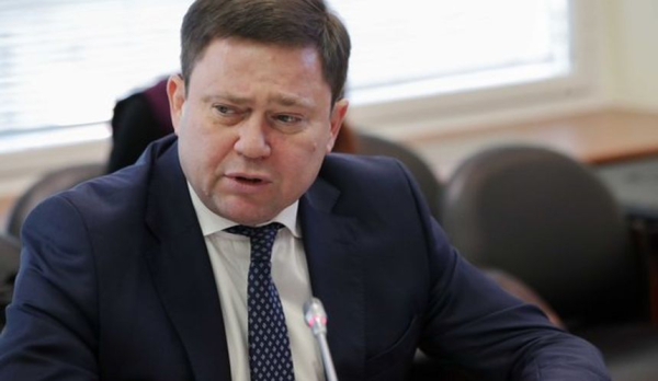 Госдума: нужно упростить выплаты компенсации пассажирам при массовых задержках рейсов Госдума: нужно упростить выплаты компенсации пассажирам при массовых задержках рейсов
