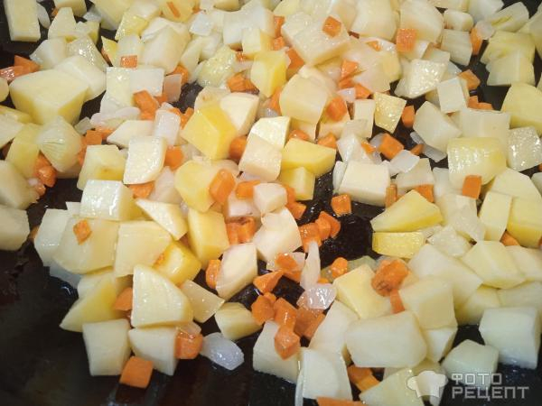 Рецепт: Суп куриный с овощами и зеленью - с ревенем и шпинатом Рецепт: Суп куриный с овощами и зеленью - с ревенем и шпинатом