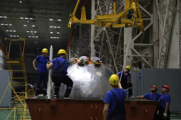 Биоспутник «Бион»№2 доставлен на космодром Байконур: ученые рассказали, кто полетит на орбиту в августе