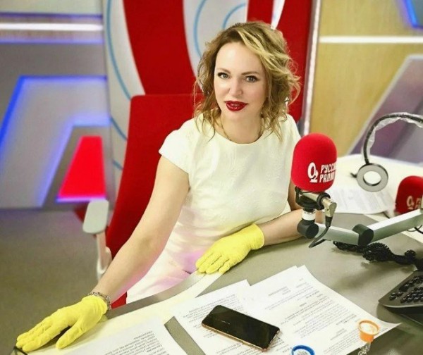 Алла Довлатова ушла из эфира "Русского радио"