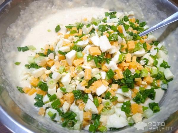 Рецепт: Ленивый пирог с яйцом и зеленым луком - и сыром Рецепт: Ленивый пирог с яйцом и зеленым луком - и сыром
