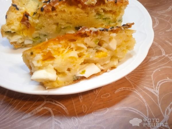 Рецепт: Ленивый пирог с яйцом и зеленым луком - и сыром Рецепт: Ленивый пирог с яйцом и зеленым луком - и сыром