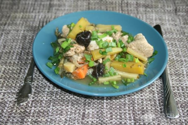 Рецепт: Индейка с овощами - с любистоком Рецепт: Индейка с овощами - с любистоком
