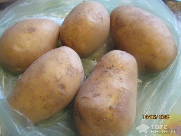 Рецепт: Картофель с фрикадельками в духовке - под соусом Рецепт: Картофель с фрикадельками в духовке - под соусом
