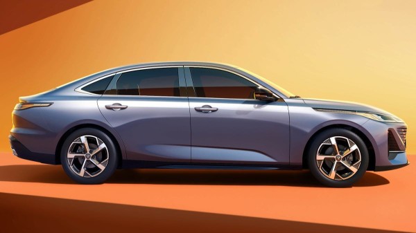 В Китае дебютировал обновленный седан Changan Lamore/Eado В Китае дебютировал обновленный седан Changan Lamore/Eado