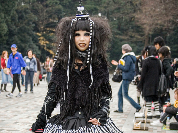 Это был идеальный год: почему миллениалы требуют «вернуть 2007-й», а зумеры скучают по 2017-му