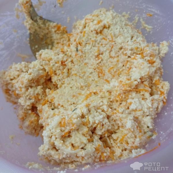 Рецепт: Горячие рулетики из лаваша с творожно-морковной начинкой - Запечённые в духовке с сыром сулугуни Рецепт: Горячие рулетики из лаваша с творожно-морковной начинкой - Запечённые в духовке с сыром сулугуни