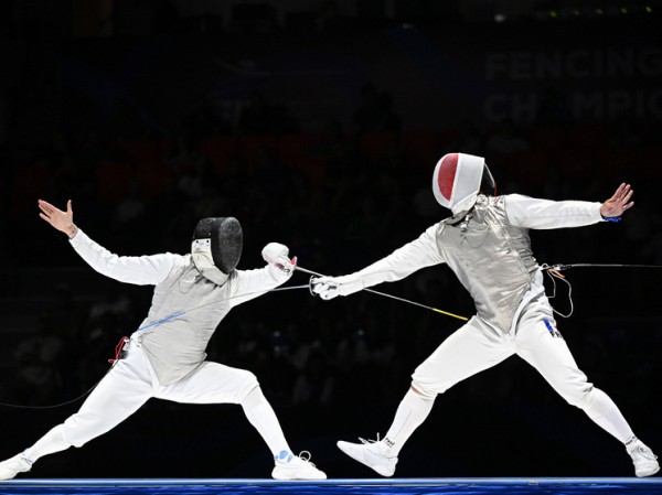 Фехтовальщики России на чемпионате мира «получили по мозгам» и завоевали три медали