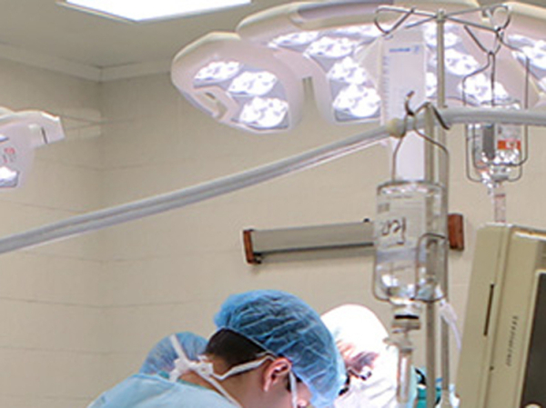 Московские врачи спасли близнецов от редкой патологии