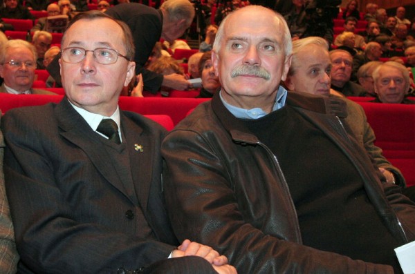 Никита Михалков запустил предъюбилейный маховик: одна премьера следует за другой — и это все о нем