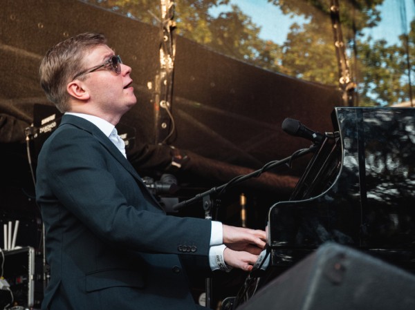 Полина Гагарина вспомнила о первой любви