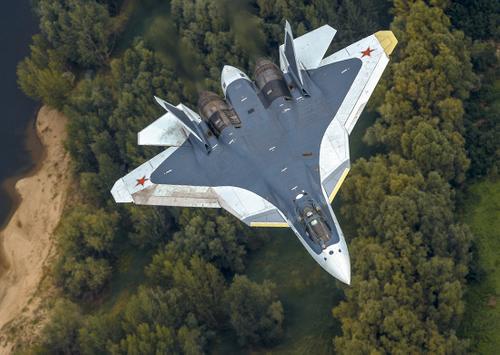 Производство Су-35 ускорят и увеличат уже в 2025 году Производство Су-35 ускорят и увеличат уже в 2025 году