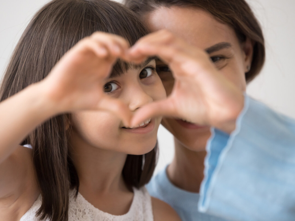 Технологии во имя добра: как цифровые сервисы Москвы помогают людям поддерживать нуждающихся