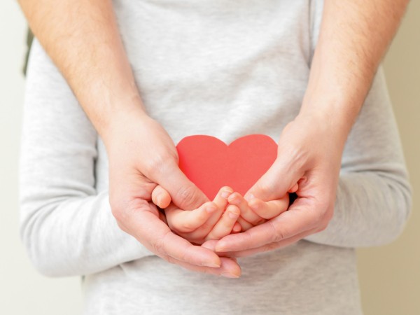 Технологии во имя добра: как цифровые сервисы Москвы помогают людям поддерживать нуждающихся