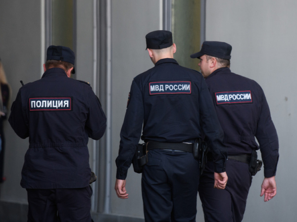 Три человека пострадали в драке на юге Москвы