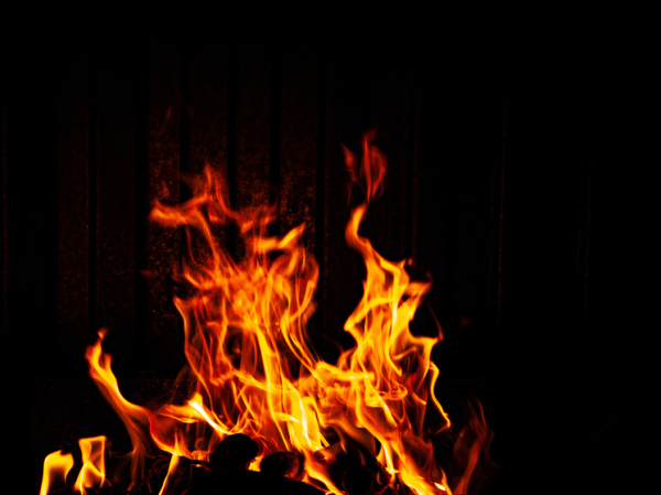 Выяснились детали ночного пожара в Бронницах, где погибли два человека