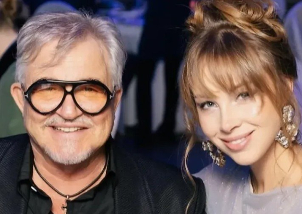 Екатерина Гордон пригрозила Роману Товстику Екатерина Гордон пригрозила Роману Товстику