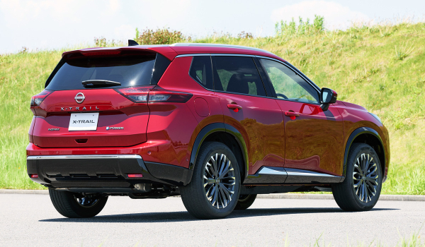 Nissan X-Trail: рестайлинг и букет спецверсий (включая Nismo) Nissan X-Trail: рестайлинг и букет спецверсий (включая Nismo)