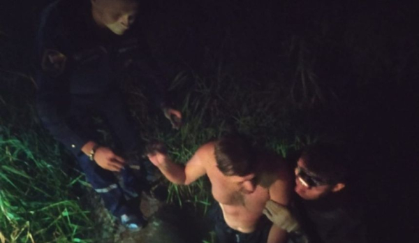 В Таганроге спасли туриста, застрявшего в трубе В Таганроге спасли туриста, застрявшего в трубе