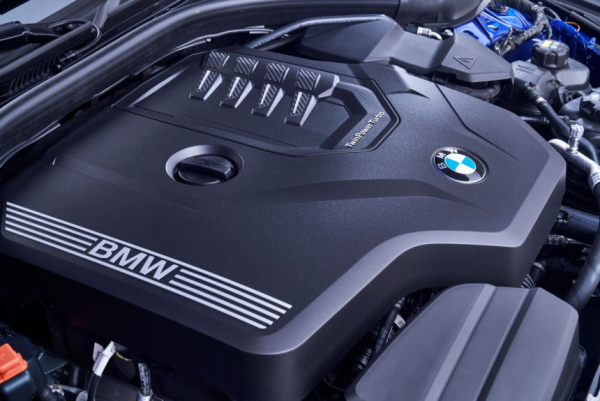 На автомобилях Mercedes-Benz могут появиться двигатели BMW На автомобилях Mercedes-Benz могут появиться двигатели BMW