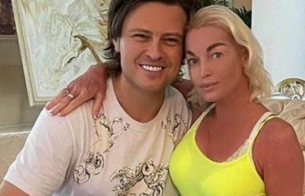 Анастасия Волочкова встала на защиту Прохора Шаляпина Анастасия Волочкова встала на защиту Прохора Шаляпина