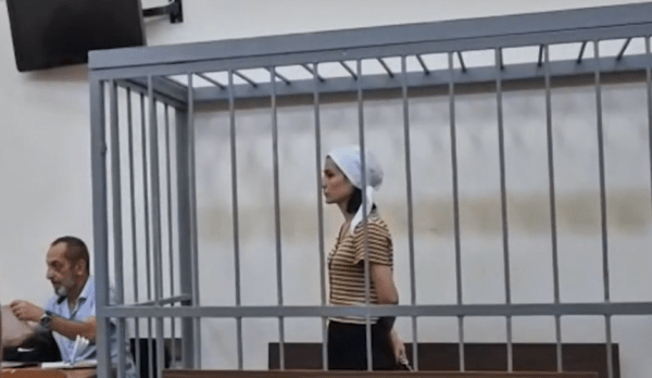 Еще несколько туристов скончались от суррогатной чачи в Сочи Еще несколько туристов скончались от суррогатной чачи в Сочи