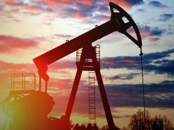 Будет ли Индия покупать российскую нефть или испугается пошлин Трампа: названы три сценария
