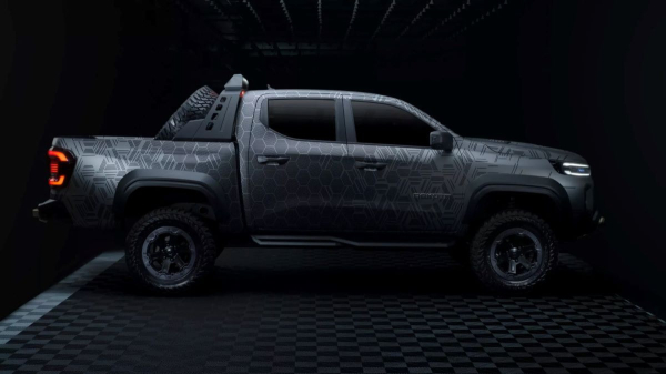 Пикап Ram Dakota Nightfall воскресил забытое имя Пикап Ram Dakota Nightfall воскресил забытое имя