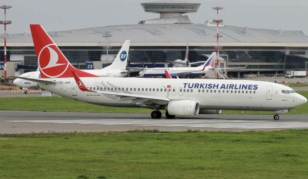 Эксперты: предложение сократить рейсы авиакомпании Turkish Airlines в Россию недальновидно Эксперты: предложение сократить рейсы авиакомпании Turkish Airlines в Россию недальновидно