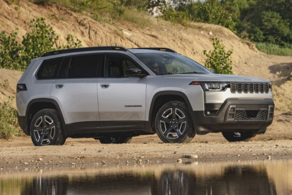 Новый Jeep Cherokee: полноценная премьера Новый Jeep Cherokee: полноценная премьера