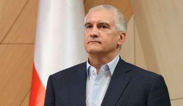 В Крыму извинились перед туристами за проблемы с мобильным интернетом В Крыму извинились перед туристами за проблемы с мобильным интернетом