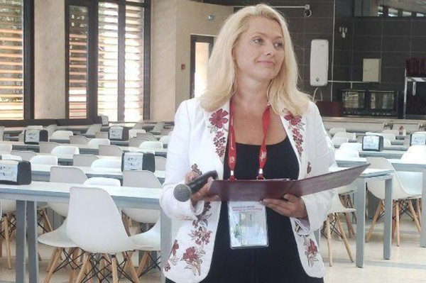 Наш ответ американскому послу Саманте Смит: как живет кумир советских школьников Катя Лычева