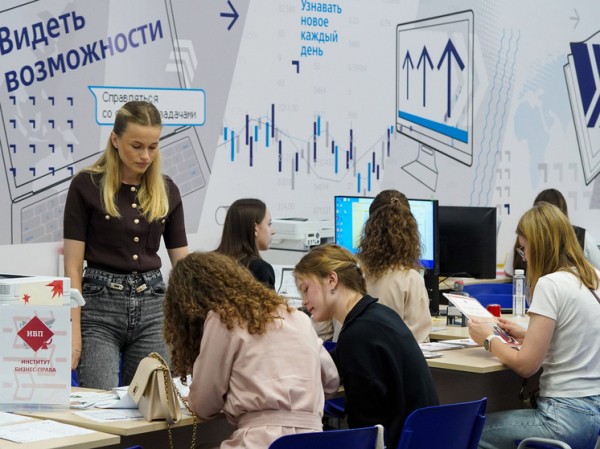 Ректоры ведущих вузов подвели итоги кампании-2025