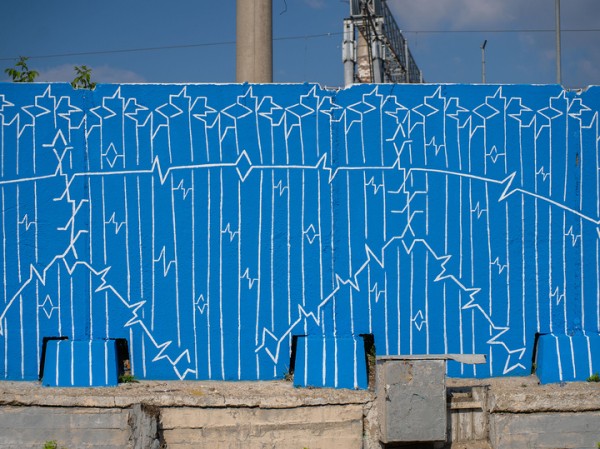 У Курского вокзала выросла 100-метровая волна