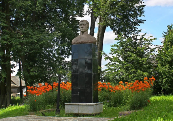 В Тотьме родился, на Аляске пригодился: зачем в вологодскую глубинку приезжают индейцы